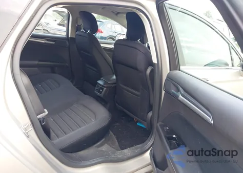 2015 Ford Fusion Se z USA, uszkodzony, nr VIN 3FA6P0H7XFR108700